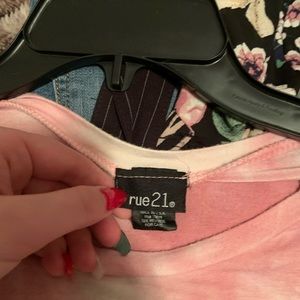 Rue21 Tops - Women’s crop top Rue21 Tops - Women’s crop top